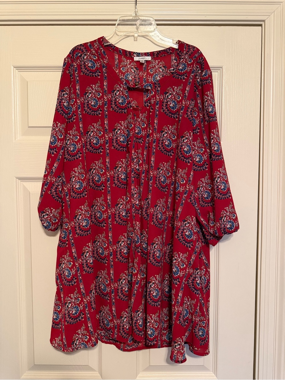 JODIFL Red Paisley Long-Sleeve Tunic Dress
